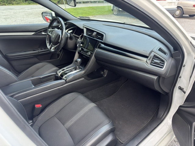 2019 Honda Civic Sport - Photo 10