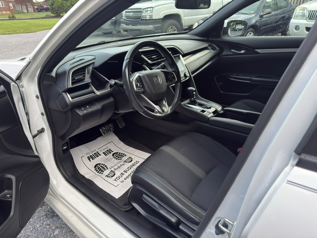 2019 Honda Civic Sport - Photo 7